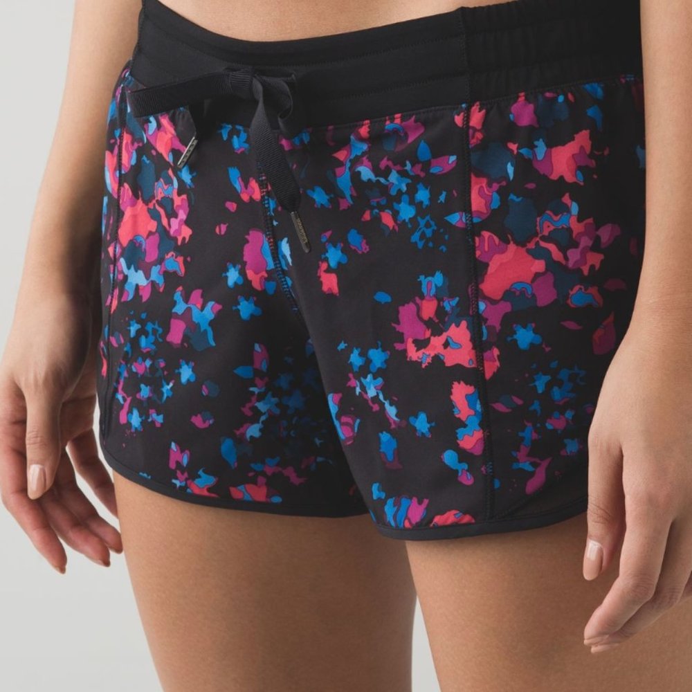 Lululemon Hotty Hot Shorts